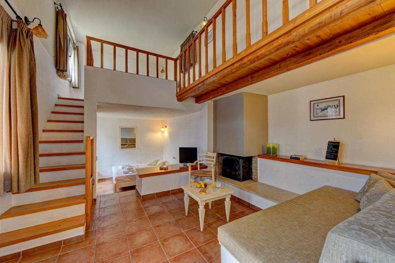 Mourtzanakis Residence - Traditional Eco Hotel In Achlada Экстерьер фото