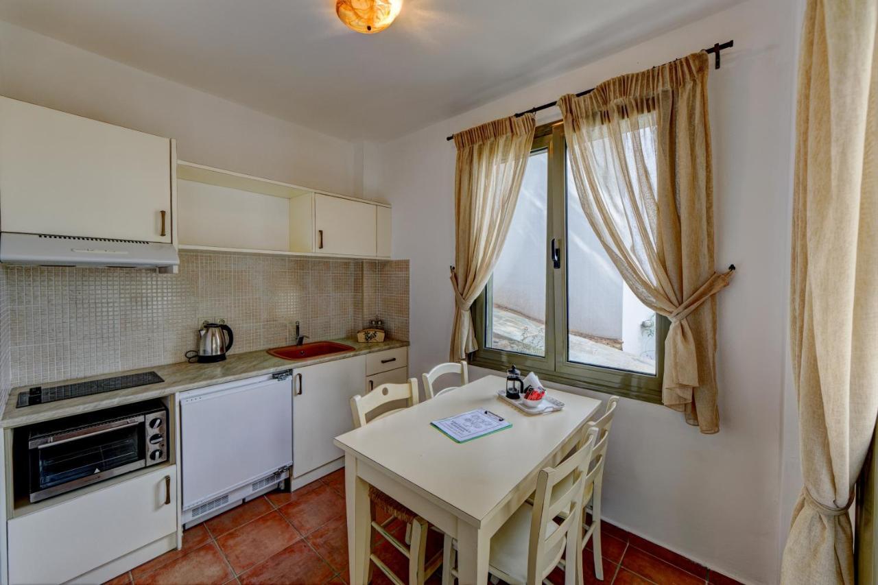 Mourtzanakis Residence - Traditional Eco Hotel In Achlada Экстерьер фото
